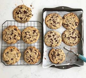 Best chewy chocolate chip cookies
