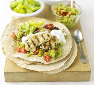 Lime & pepper chicken wraps