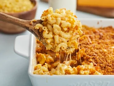 BAKED MAC AND CHEESE